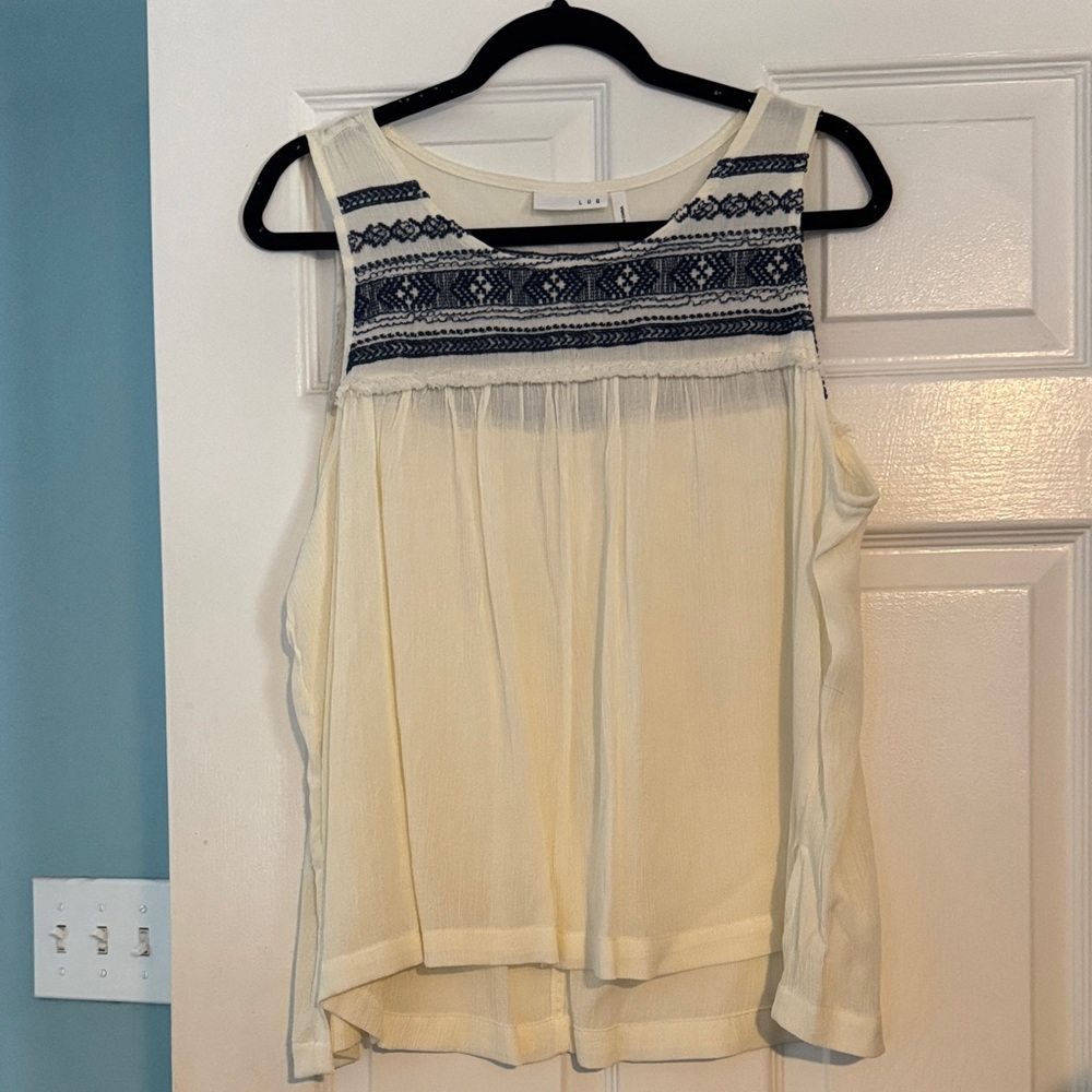 Elegant Cream Tank Top with Navy Detailing NWOT - L